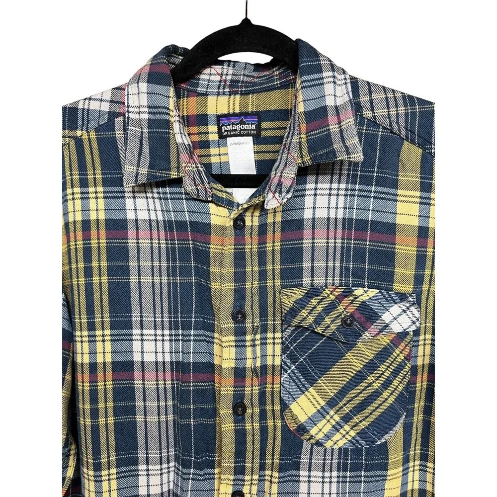 Patagonia Organic Cotton Plaid Flannel‎ Men’s Size Medium